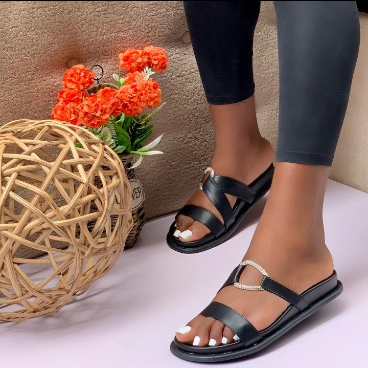 Zara slide